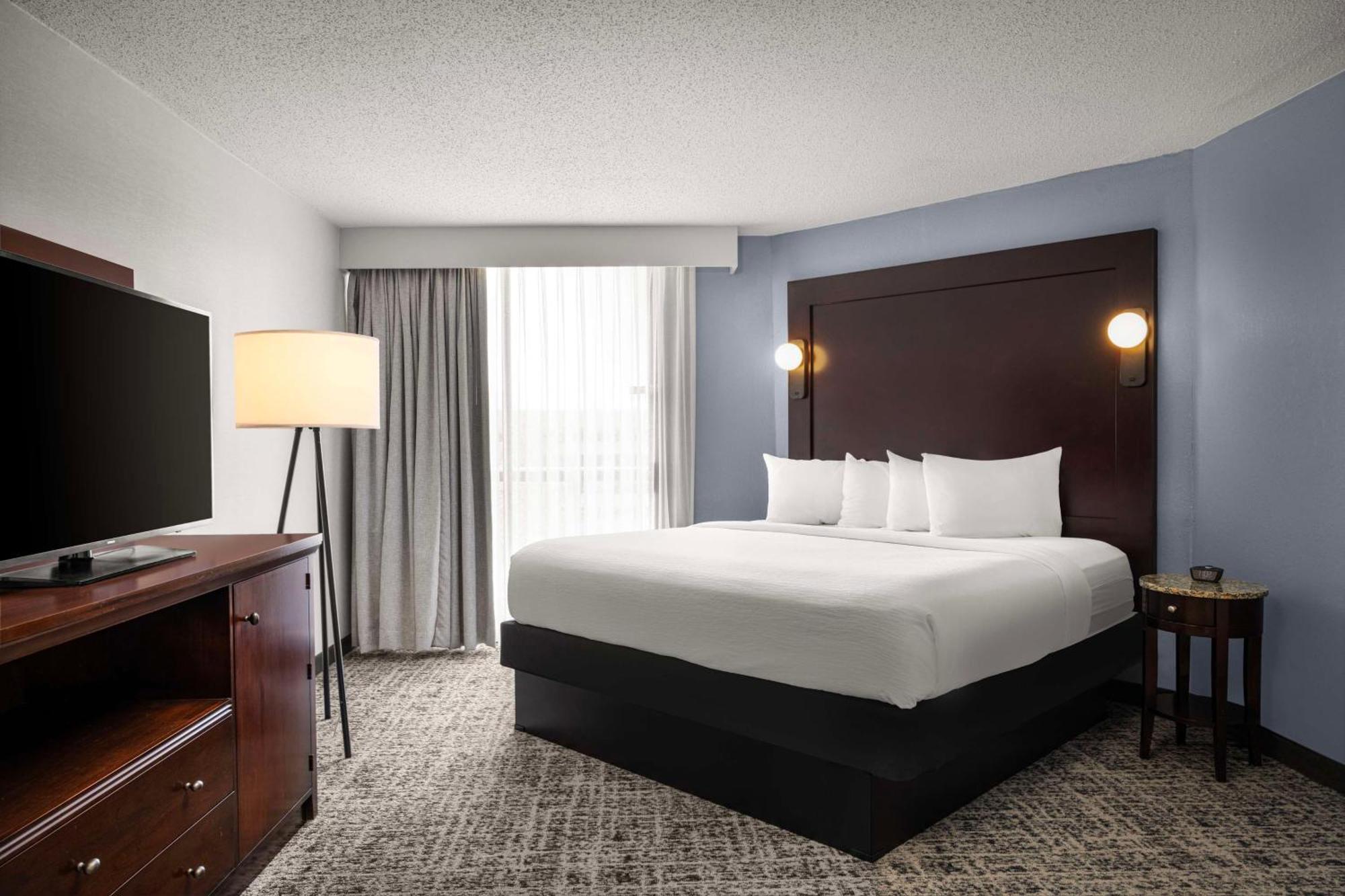 Embassy 4* Birmingham